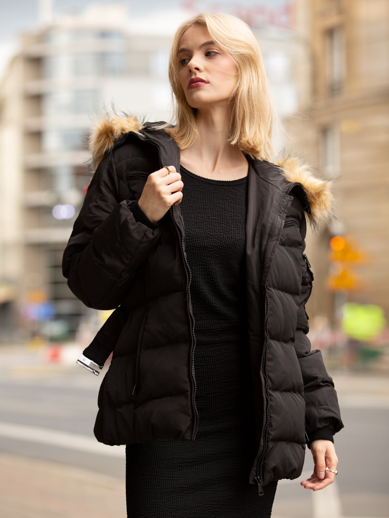 MG1970 带帽黑色长款棉服