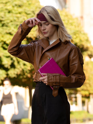 短款皮质机车夹克