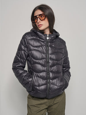 LC32321黑色羽绒服