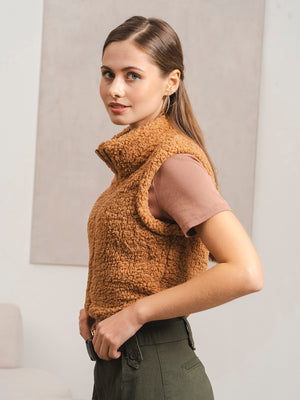 仿羊羔绒立领马甲