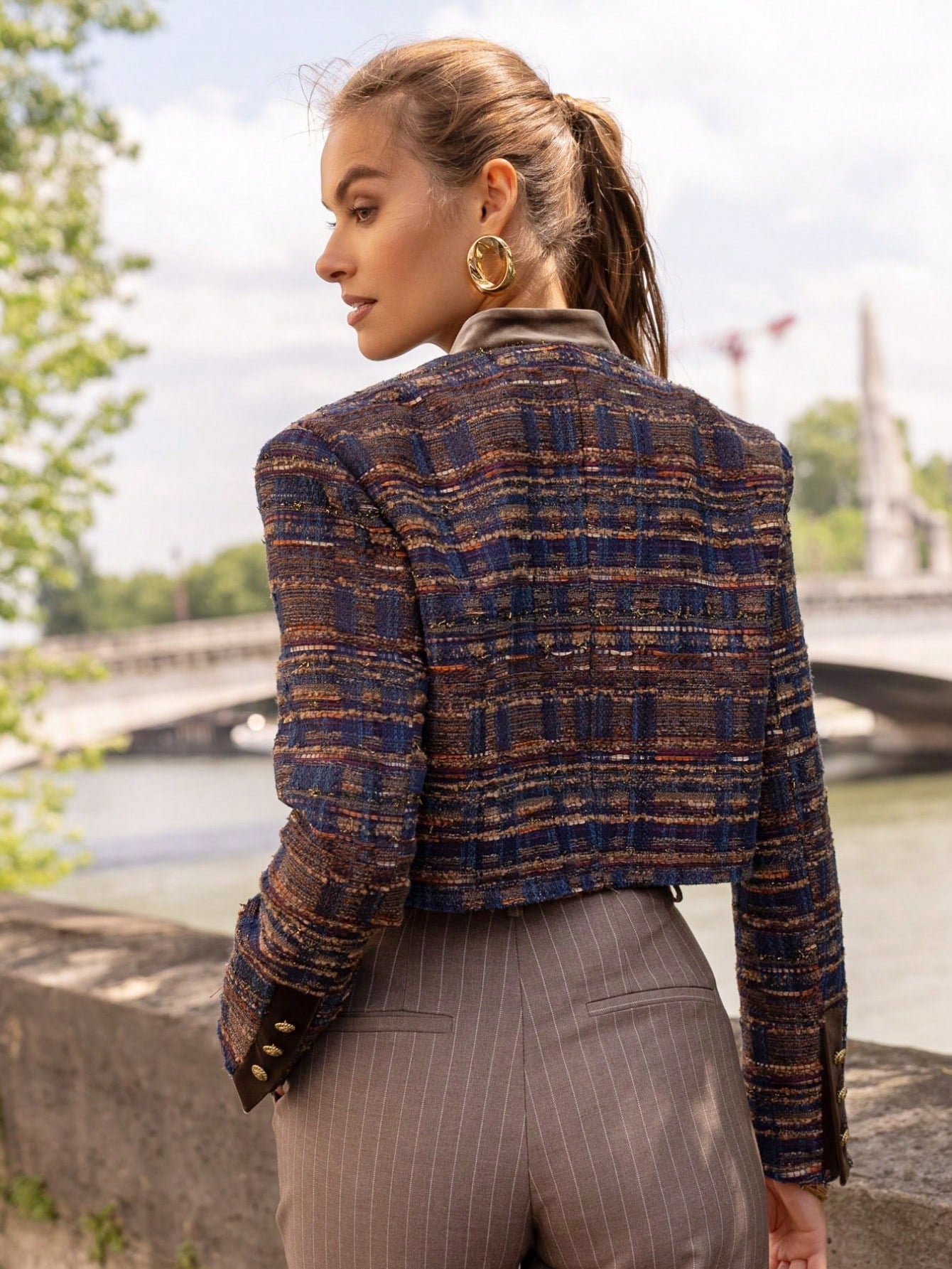 V2335D小香风粗花呢短外套