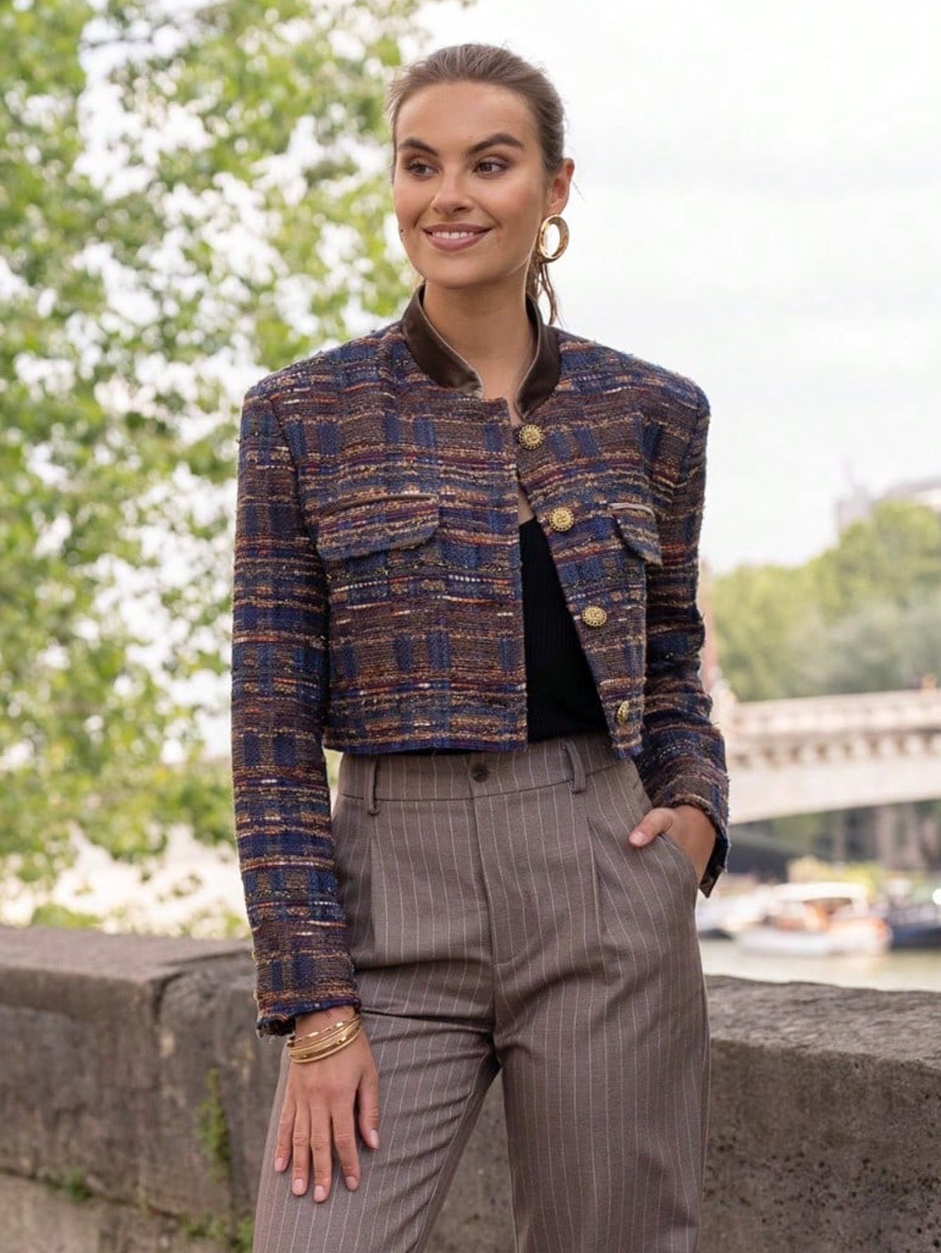 V2335D小香风粗花呢短外套